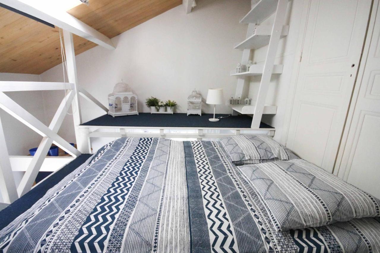 Les Petits Poissons Bed & Breakfast Avinyon Dış mekan fotoğraf